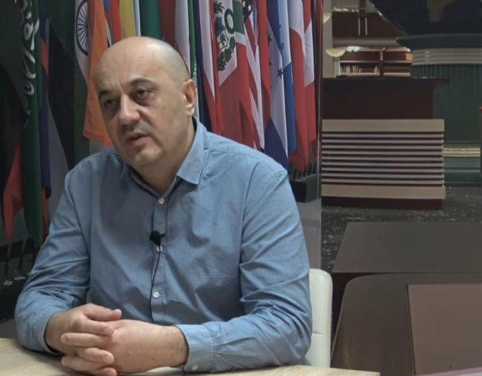 “studenti-su-clanovi-stranaka,-zaigrali-su-se”-jedan-od-najzescih-blokadera-opleo-po-svojima:-nemaju-nikakvo-iskustvo,-ni-politicko-ni-zivotno