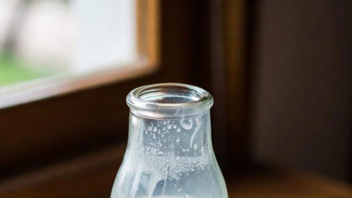 koliko-mleka-srbija-tacno-uvozi,-zasto-smo-na-evropskom-zacelju-po-potrosnji-i-sta-traze-domaci-farmeri