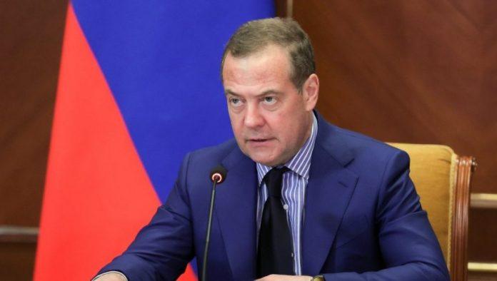 medvedev-zapretio:-imamo-oruzje-koje-nema-niko,-to-su-i-neprijatelji-shvatili