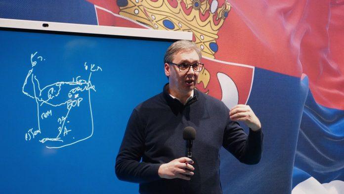 “dosao-sam-ovde-najlosijim-putevima-u-srbiji”-vucic-se-obratio-iz-bora,-odgovorao-na-pitanja-gradana:-“za-15-20-dana-cete-da-vidite-da-20-masina-ovde-radi!”