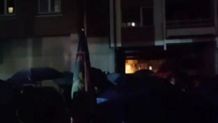 bahati-blokaderi-brutalno-gaze-po-pravima-gradana!-zele-da-zabrane-coveku-da-izda-imovinu,-pa-se-obrusili-i-na-gradonacelnika