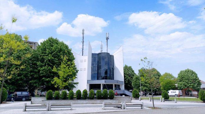 kreativne-radionice-za-osnovce-opstinska-biblioteka-varvarin-organizovala-brojne-aktivnosti