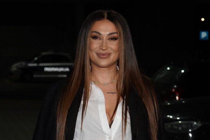 sta-se-zaista-desava-andreani-cekic-sa-glavom?!-otkrivena-istina-zbog-cega-nosi-perike!