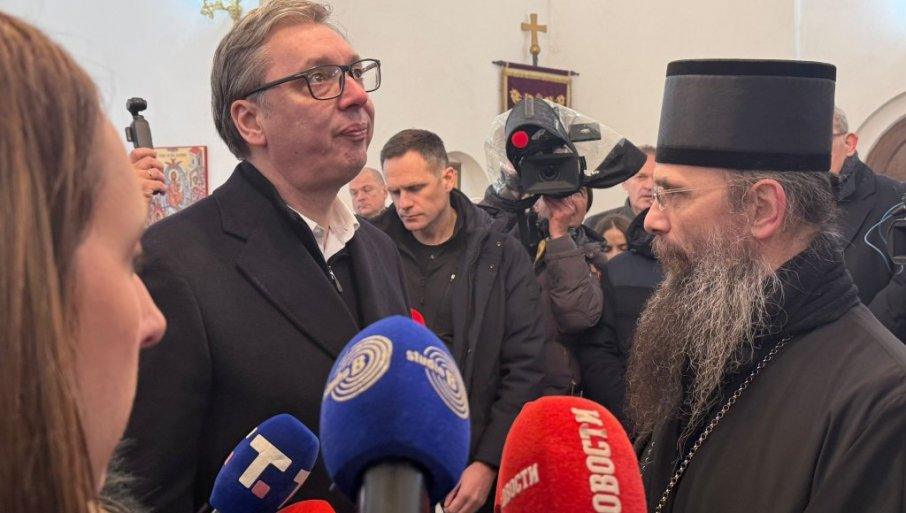 “da-cupaju-popovima-brade,-to-se-nece-dogoditi”-vucic:-srpska-crkva-je-sveta,-ne-postoji-nijedan-episkop-kome-ne-bih-poljubio-ruku “da-cupaju-popovima-brade,-to-se-nece-dogoditi”-vucic:-srpska-crkva-je-sveta,-ne-postoji-nijedan-episkop-kome-ne-bih-poljubio-ruku