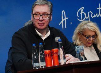 “DO BEOGRADA ĆETE MOĆI ZA DVA SATA” Vučić odgovarao na pitanja građana u Kladovu: “Krećemo da radimo zdravstveni centar” “do-beograda-cete-moci-za-dva-sata”-vucic-odgovarao-na-pitanja-gradana-u-kladovu:-“krecemo-da-radimo-zdravstveni-centar”