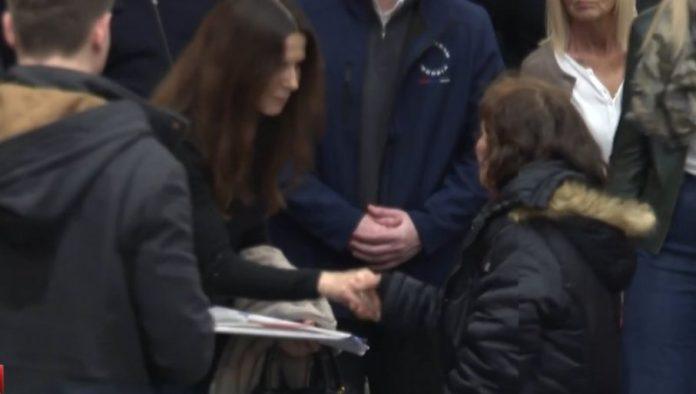 vucic-ispunio-zelju-jednoj-baki:-njena-unuka-boluje-od-cerebralne-paralize-i-zatrazila-je-ovo