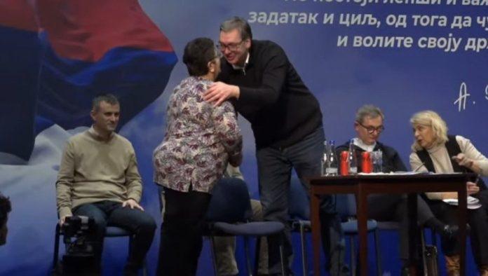 zena-presla-500-kilometara-da-se-slika-s-vucicem:-predsednik-odmah-reagovao-kad-je-cuo-zelju-njene-cerke-(foto)