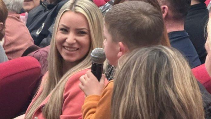 najsimpaticniji-zahtev-od-najmladeg-mestanina-kladova:-evo-sta-je-decak-trazio-za-svog-starijeg-brata