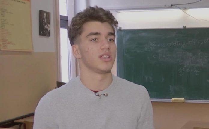 srpski-genije-pokorio-ameriku!-vuk-nikolov-osvojio-zlato-i-titulu-apsolutnog-pobednika-na-matematickoj-olimpijadi:-njegov-otac-skupljao-novac-za-put!-(foto)