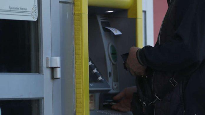 dvojica-lopova-ukrali-177.000-evra-iz-4-bankomata-u-hrvatskoj:-razotkriveno-kako-im-je-to-uspelo