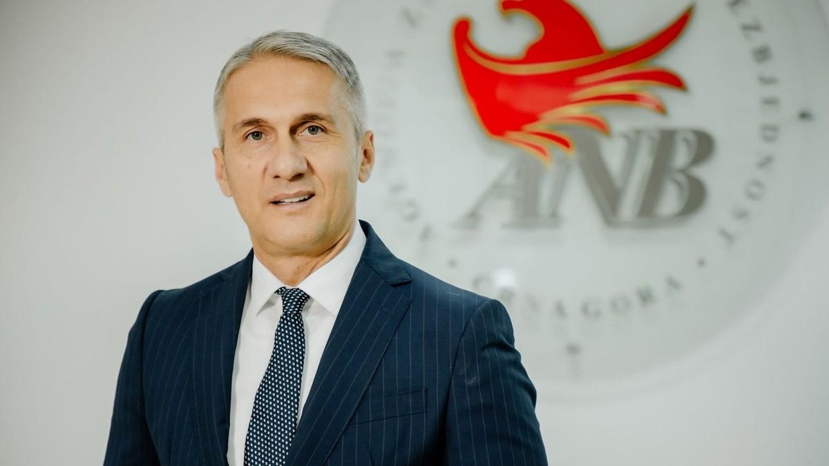 vuksic-kao-tajkun-evo-sta-sve-poseduje-bivsi-savetnik-predsednika-kog-je-mirjana-pajkovic-optuzila-da-je-distribuirao-njen-intimni-snimak:-livade,-kuce-i-pistolj vuksic-kao-tajkun-evo-sta-sve-poseduje-bivsi-savetnik-predsednika-kog-je-mirjana-pajkovic-optuzila-da-je-distribuirao-njen-intimni-snimak:-livade,-kuce-i-pistolj