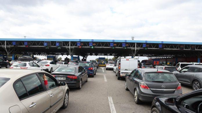 drzavljani-srbije-pri-povratku-sa-putovanja-moraju-da-prijave-robu-vredniju-od-100-evra