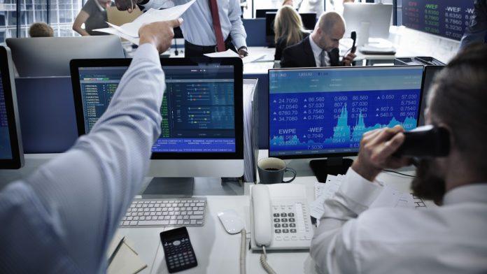 rast-akcija-na-svetskim-berzama-prethodne-nedelje:-investitori-oprezni-zbog-vestacke-inteligencije