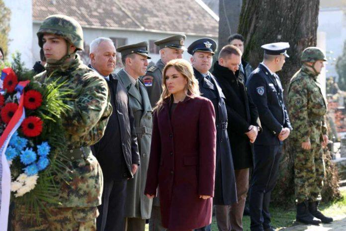 ministarka-stamenkovski-polozila-venac-na-grob-svetozara-miletica:-ideja-narodnog-dostojanstva-i-jedinstva-je-jaca-od-svake-imperije