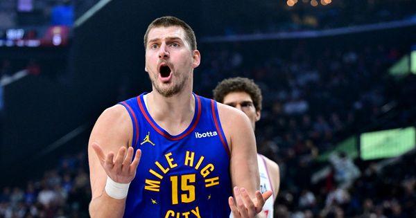 rekord,-rekord,-rekord!-sta-je-sve-ucinio-jokic-u-jednoj-noci,-i-to-uprkos-porazu-/video/ rekord,-rekord,-rekord!-sta-je-sve-ucinio-jokic-u-jednoj-noci,-i-to-uprkos-porazu-/video/