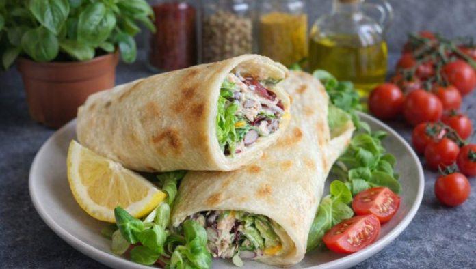 tortilja-sa-tunjevinom:-idealna-za-dorucak-ili-uzinu-za-poneti