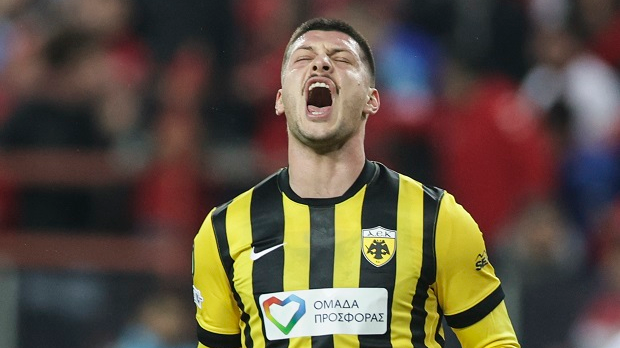 Јовићев-један-од-четири-гола-АЕК-а-против-Левадијакоса Јовићев-један-од-четири-гола-АЕК-а-против-Левадијакоса