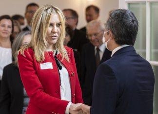 “OTVORENA JE PANDORINA KUTIJA” Vesna Bratić izašla iz pritvora i poručila: “A samo je trebalo da me pustite…” “otvorena-je-pandorina-kutija”-vesna-bratic-izasla-iz-pritvora-i-porucila:-“a-samo-je-trebalo-da-me-pustite…”