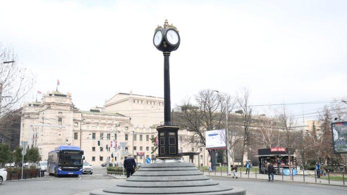 stojcic-o-beogradskom-satu,-novom-simbolu-grada:-“podnecu-ostavku-ako-ovakav-isti-sat-nadete-na-‘alibabi'”