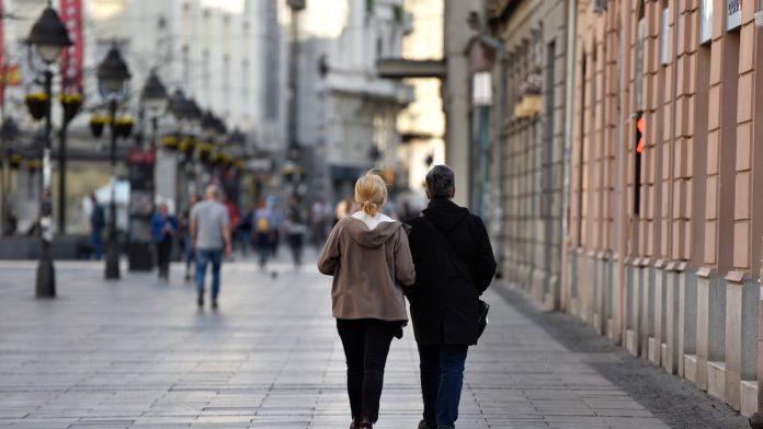 radili-ste-jos-godinu-dana-da-biste-imali-veca-primanja:-budite-oprezni,-penzija-moze-cak-i-da-vam-se-smanji