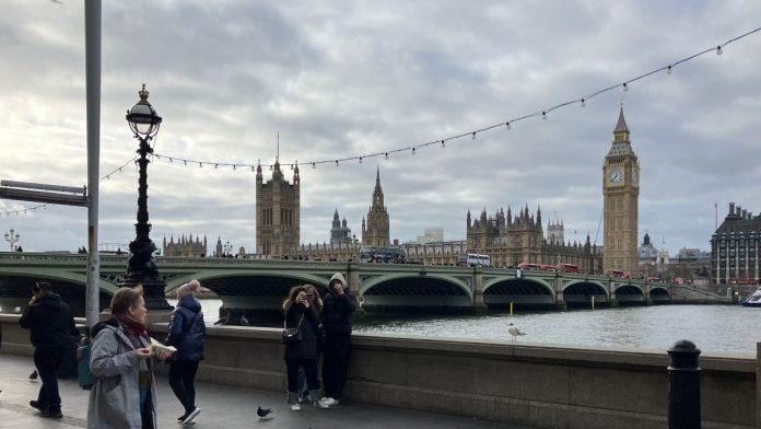 london-ne-iskljucuje-mogucnost-uzvratnih-carina-prema-americi