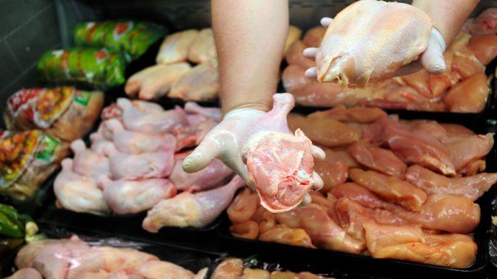 ko-je-ukrajinski-“kralj-piletine”-na-balkanu?-milijarder-menja-evropsko-trziste:-megaprojekti,-otpor-lokalnih-zajednica-i-milijarde-iz-evropskih-banaka