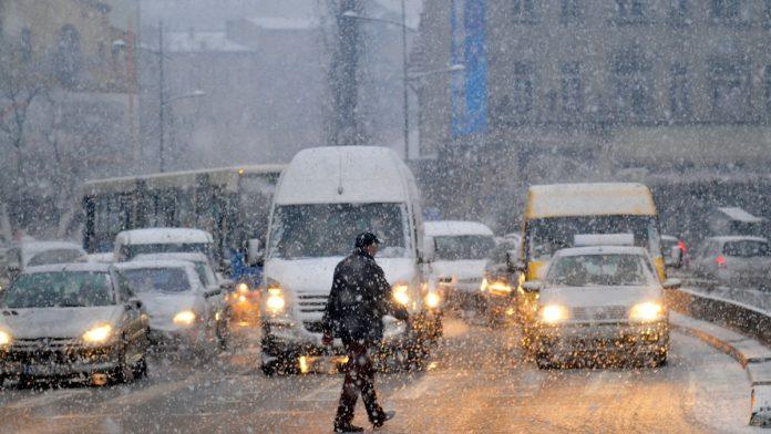 zasto-nam-svako-nevreme-stize-sa-zapada-i-severa-i-koja-je-uloga-“beckih-vrata”:-meteorolog-ristic-otkriva-tajnu-koja-diktira-prognozu-u-srbiji