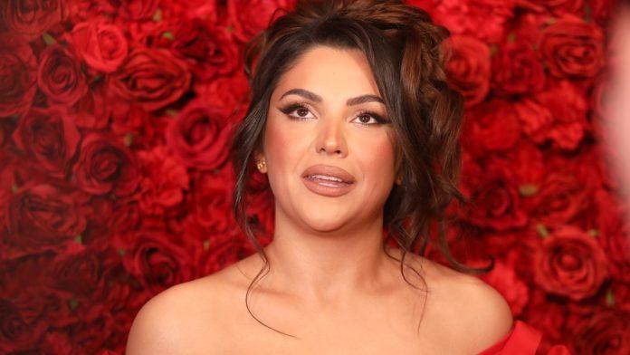 sestra-nadice-ademov-je-poznata-pevacica-favorit-je-za-pobedu-na-pze-2026,-o-njenom-nastupu-od-10.000-evra-se-prica