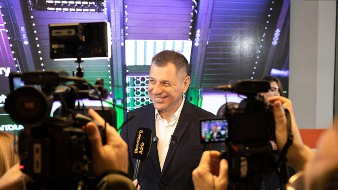 “blic-biznis”-posetio-jedinstvenu-ai-fabriku-u-regionu:-nova-faza-razvoja-tehnoloske-infrastrukture,-ovo-su-prednosti-za-kompanije-(foto)