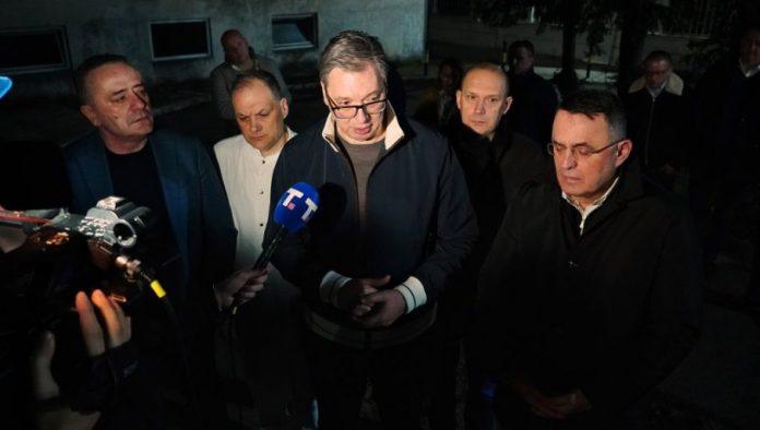 vucic-obisao-dacica-na-klinici-za-pulomologiju:-situacija-teska,-na-respiratoru-je-(video)