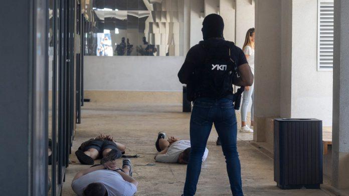 lagali-da-su-ih-napale-lutalice-da-bi-uzeli-1,5-miliona!-pancevci-dovodili-lekare-iz-domova-zdravlja-u-zabludu:-u-prevari-ucestvovale-porodice