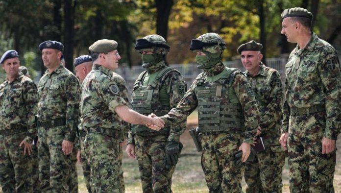 regruti-moraju-biti-uredno-osisani-i-obrijani:-oglasilo-se-ministarstvo-odbrane-pred-uvodenje-sluzenja-vojnog-roka-–-evo-sta-je-sve-obavezno