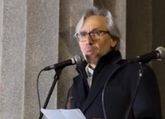 TUŽILAČKI SARADNIK KOJI JE BIO GOVORNIK NA SKUPU BLOKADERA INVESTITOR ZGRADE OD MILION EVRA? Rekao da je “zakon isti za sve” i prećutao 750 kvadrata bez dozvole tuzilacki-saradnik-koji-je-bio-govornik-na-skupu-blokadera-investitor-zgrade-od-milion-evra?-rekao-da-je-“zakon-isti-za-sve”-i-precutao-750-kvadrata-bez-dozvole