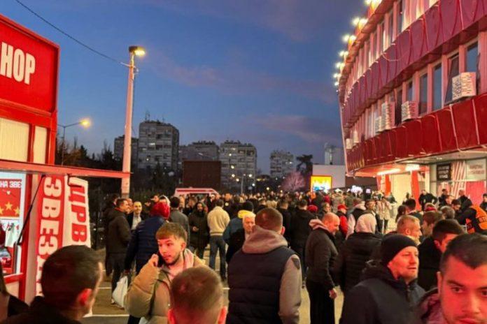 haos-pred-mec-zvezde-i-lila:-pogledajte-lude-scene-s-autokomande-pred-utakmicu-sezone!-(video)