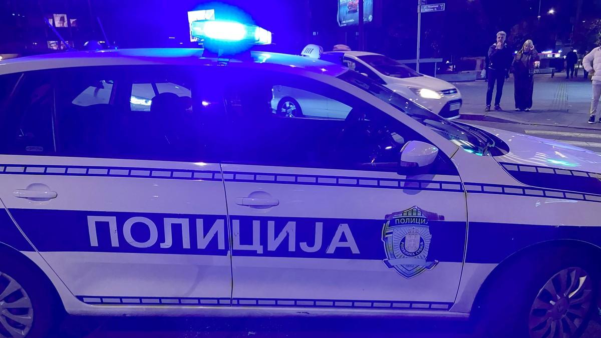 grupa-maskiranih-albanaca-pucala-ka-srpskoj-policiji-u-kopnenoj-zoni-bezbednosti grupa-maskiranih-albanaca-pucala-ka-srpskoj-policiji-u-kopnenoj-zoni-bezbednosti