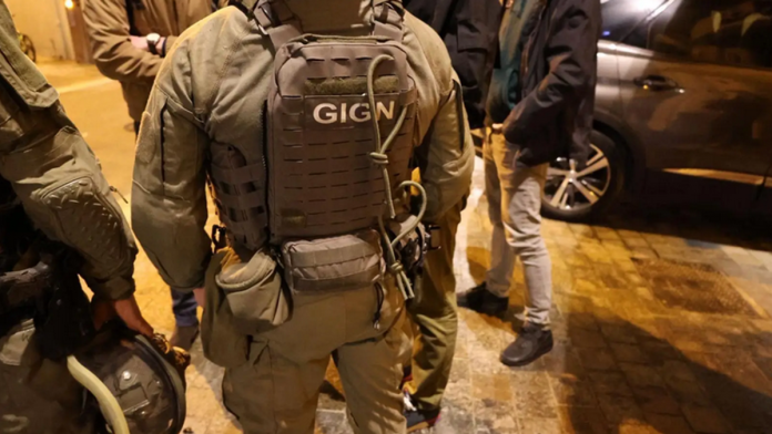 prali-pare-za-italijanske-mafijase-ko-je-bracni-par-iz-crne-gore-koji-je-pao-u-kanu?-muskarac-oznacen-kao-najtrazeniji-begunac,-zaplenjena-imovina-vredna-31-milion-evra