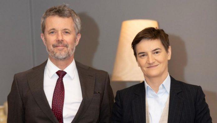 “ukazao-srbiji-veliko-postovanje”:-ana-brnabic-se-u-danskoj-srela-sa-kraljem-frederikom-desetim