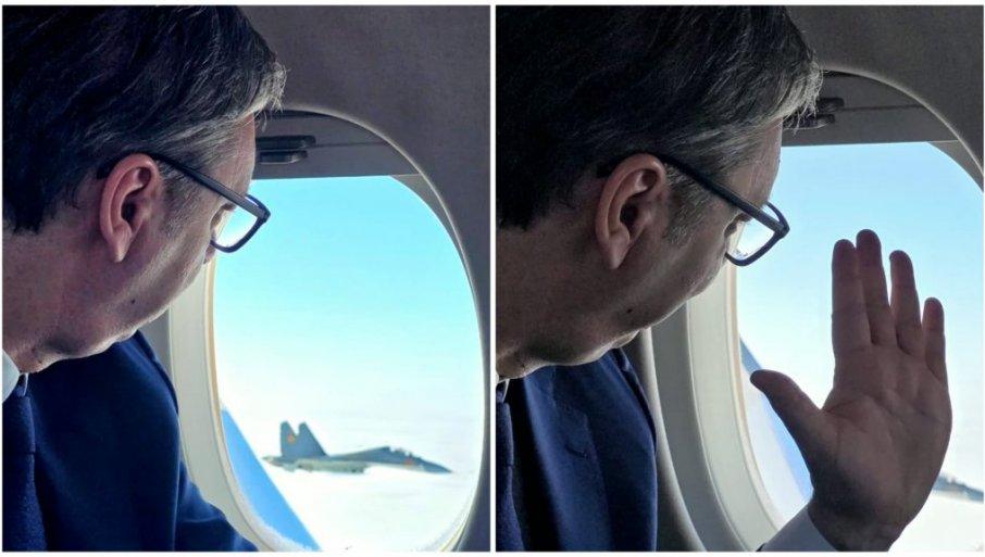 ovako-su-suhoji-pratili-vucica-iznad-kazahstana:-predsednik-pozdravio-pilota,-velika-cast-za-srbiju-(video) ovako-su-suhoji-pratili-vucica-iznad-kazahstana:-predsednik-pozdravio-pilota,-velika-cast-za-srbiju-(video)