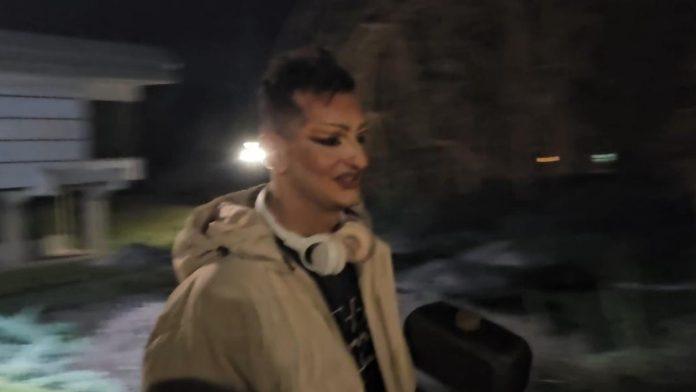 prve-slike-clanice-harem-girls-bez-perike-i-kostima-evo-kako-je-dreg-kraljica-tita-fureira-izgledala-po-napustanju-rts-a-(foto)