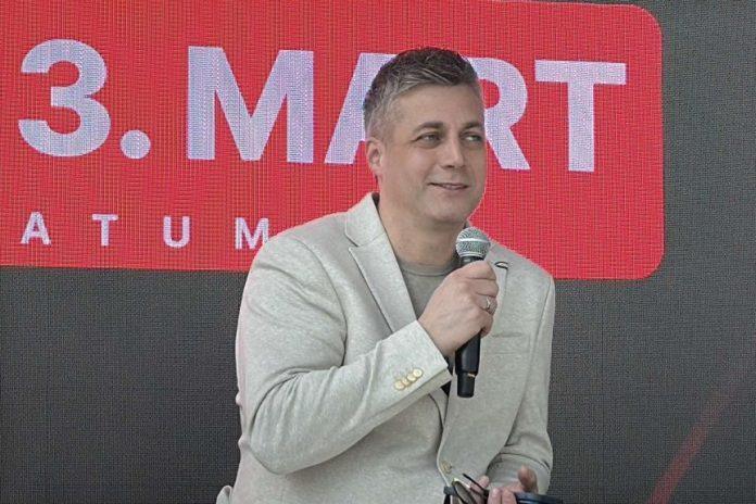 “bilo-bi-super-da-metalci-pobede-na-pze”:-sok-bomba-lexington-benda-–-necete-verovati-s-kim-su-snimi-duet!-prvi-put-ovo-uradili!-(video)