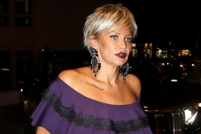 stravicna-objava-osvanula-na-profilu-bekvalceve!-sestra-pevacice-razorena-tragedijom-–-tuga!