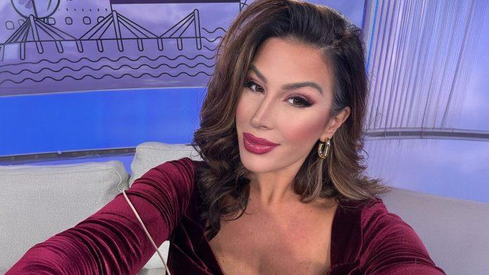 ena-popov-u-topu-i-helankama-pokazala-rasne-atribute-objavila-sliku-sa-treninga,-a-komentari-pljuste:-“osecaj-je-neverovatan”