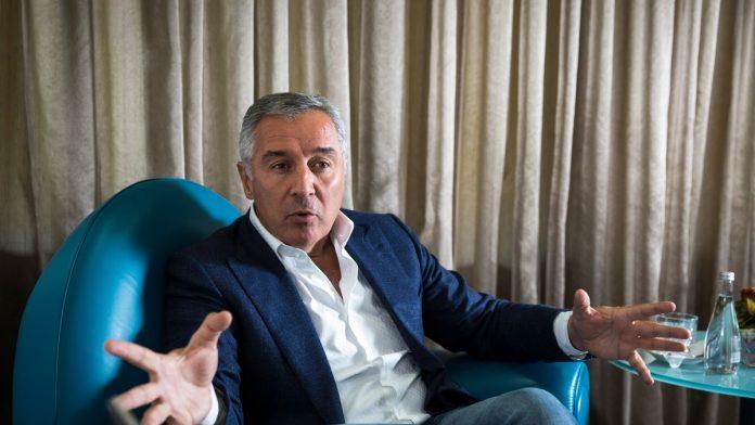 milo-dukanovic-pred-anketnim-odborom-zakazano-saslusanje-bivseg-predsednika-crne-gore:-evo-na-koja-goruca-pitanja-ce-morati-da-odgovori