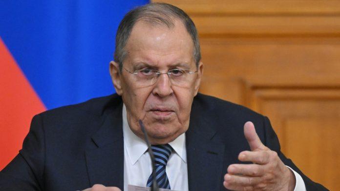 lavrov-pisao-dacicu:-“uveren-sam-da-ce-vam-neiscrpna-energija-i-duhovna-snaga-pomoci-da-prevazidete-bolest”