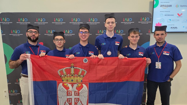 Злато-и-сребро-за-српске-гимназијалце-на-ai-олимпијади-–-успех-обележен-шајкачама-и-тробојком Злато-и-сребро-за-српске-гимназијалце-на-ai-олимпијади-–-успех-обележен-шајкачама-и-тробојком