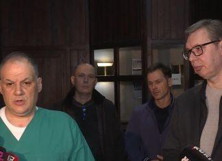 VUČIĆ POSETIO DAČIĆA U KLINIČKOM CENTRU Predsednik po povratku obišao ministra unutrašnjih poslova, poznato u KAKVOM JE SAD STANJU: “Imaćemo neke vesti za oko 48 sati” vucic-posetio-dacica-u-klinickom-centru-predsednik-po-povratku-obisao-ministra-unutrasnjih-poslova,-poznato-u-kakvom-je-sad-stanju:-“imacemo-neke-vesti-za-oko-48-sati”