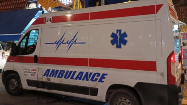 Судар-аутомобила-и-мотоцикла-у-Новом-Саду,-две-особе-повређене