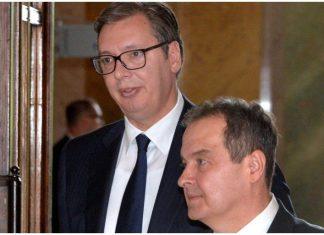 VUČIĆ “OTERAO” DAČIĆA U BOLNICU JUTROS SA KOMEMORACIJE: Šokirao se kada je video kako Dačić izgleda i teško diše vucic-“oterao”-dacica-u-bolnicu-jutros-sa-komemoracije:-sokirao-se-kada-je-video-kako-dacic-izgleda-i-tesko-dise