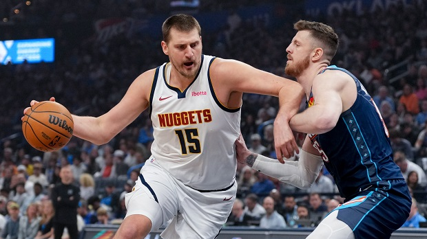 Узалуд-Јокићев-трипл-дабл,-Оклахома-после-продужетка-савладала-Денвер Узалуд-Јокићев-трипл-дабл,-Оклахома-после-продужетка-савладала-Денвер