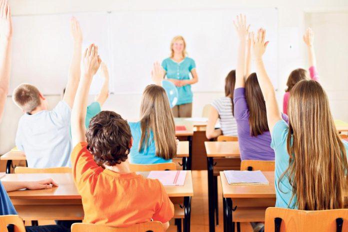 detaljan-spisak-svih-neradnih-dana-do-kraja-skole:-u-aprilu-duza-pauza-ali-ne-za-sve,-a-evo-i-kada-zvanicno-pocinje-letnji-raspust